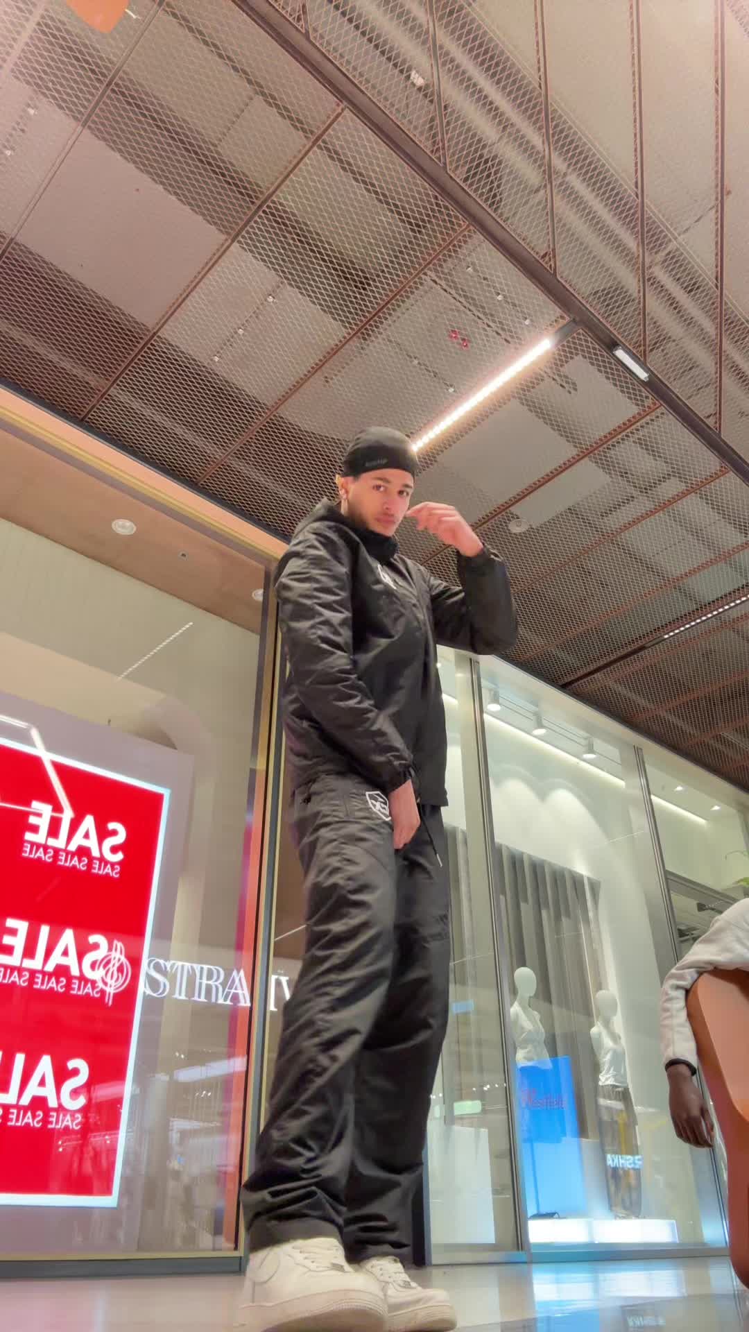 @Jay 🅱️💫