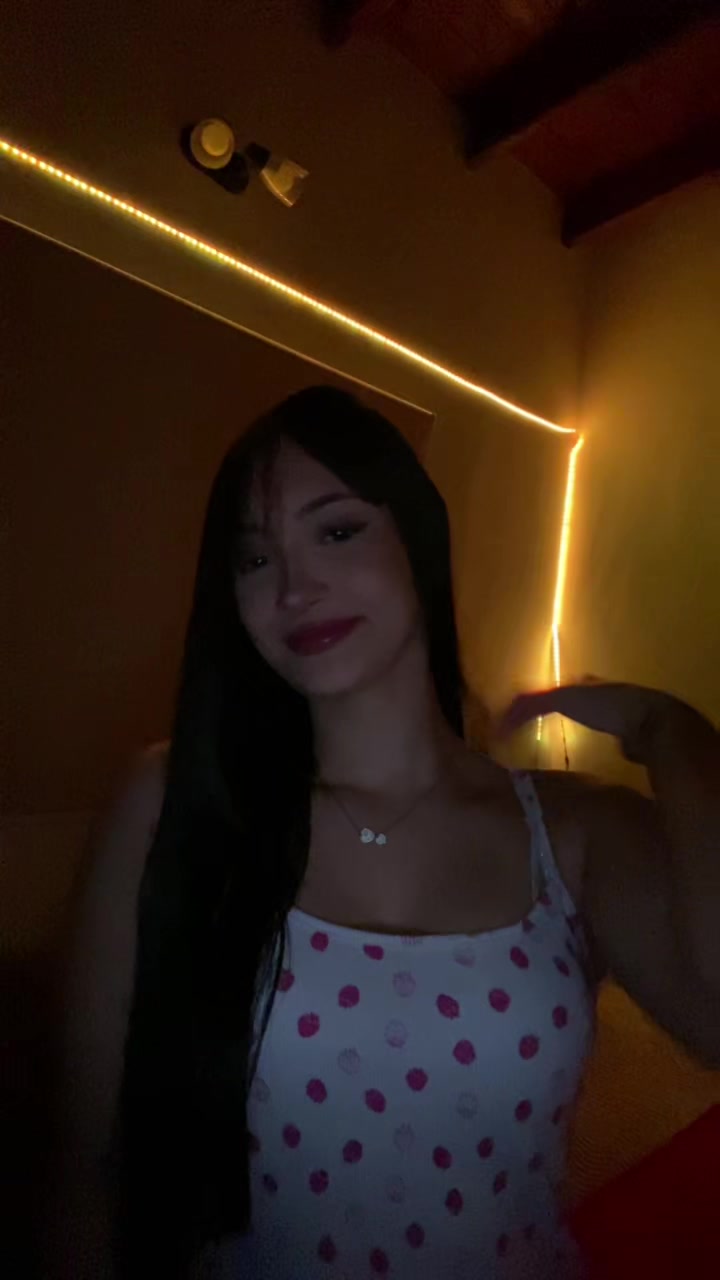 @𝓥𝓪𝓵𝓮𝓷𝓽𝓲𝓷𝓪.