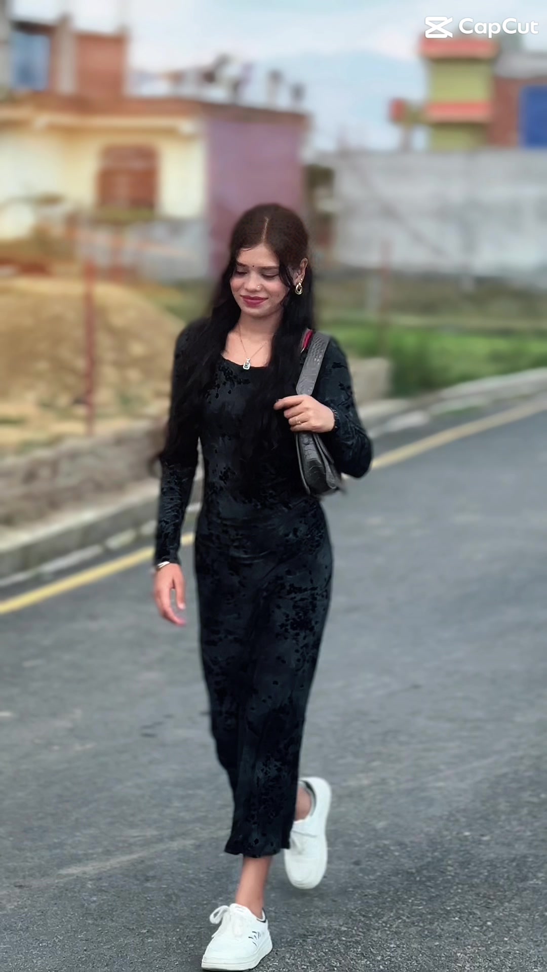 @ऋतु 🦋🖤