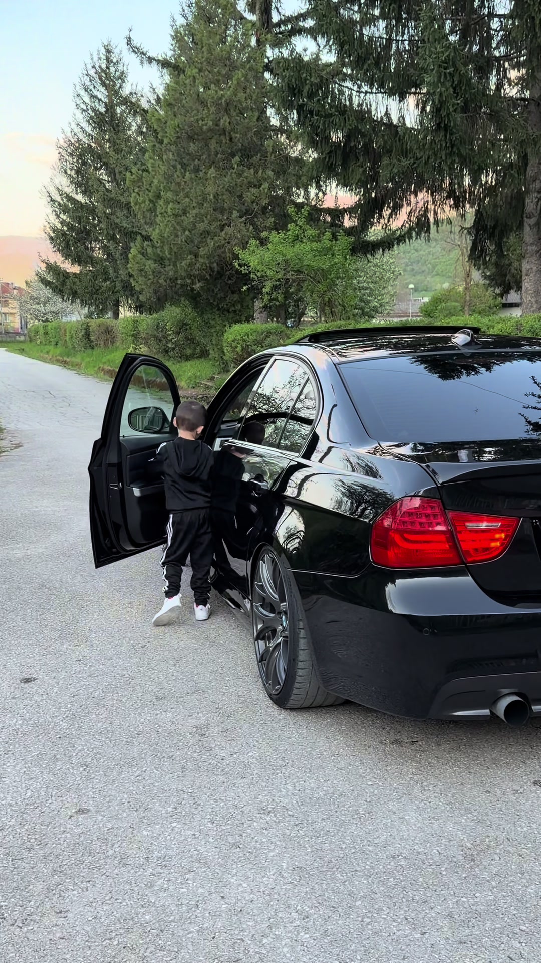 @BMW7777