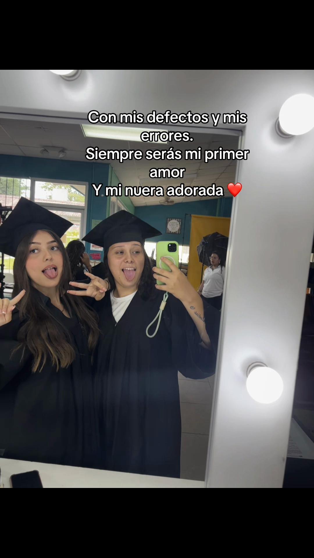 @Glorii Cubero 🕳️