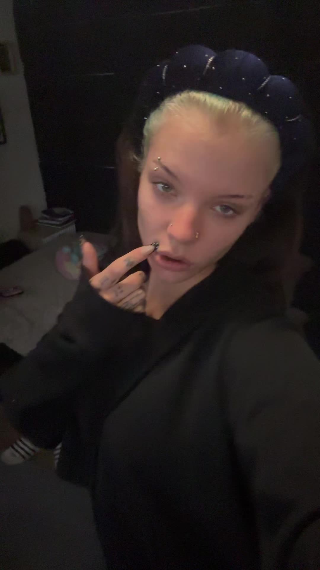 @• Linas.sinner.wrld •