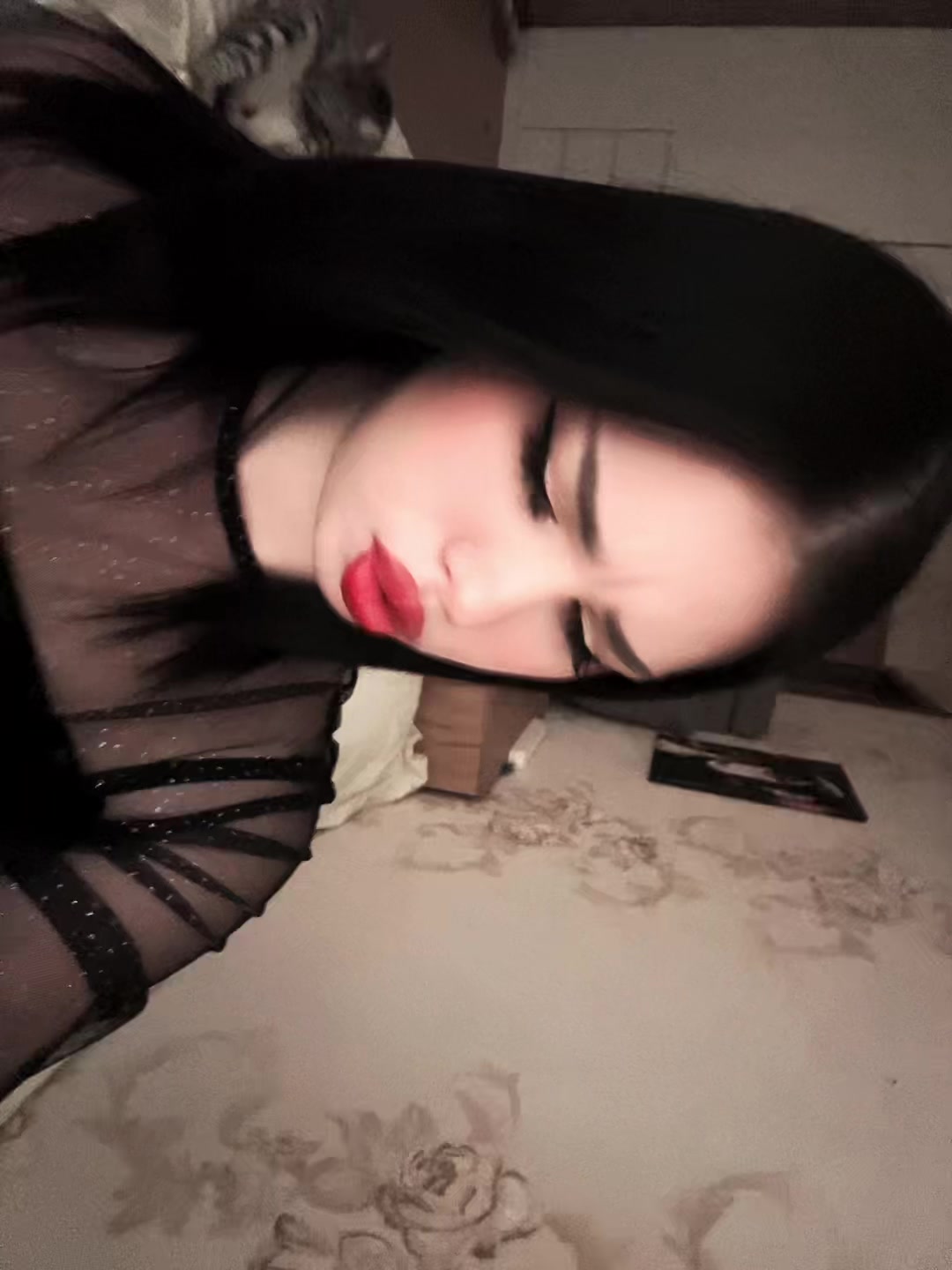 @ReikaUWU