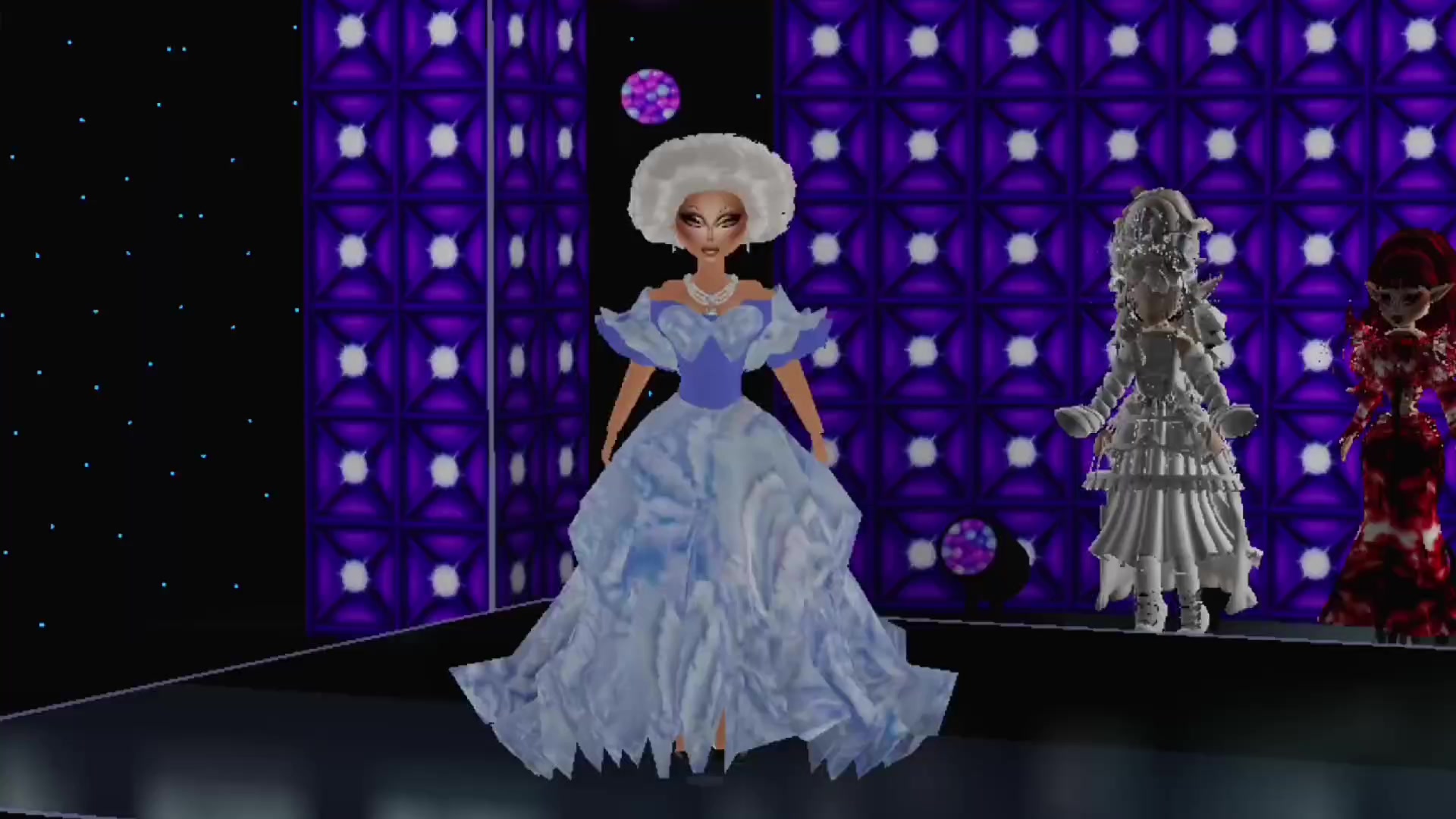 @Kurdapya&rsquo;s Drag Race