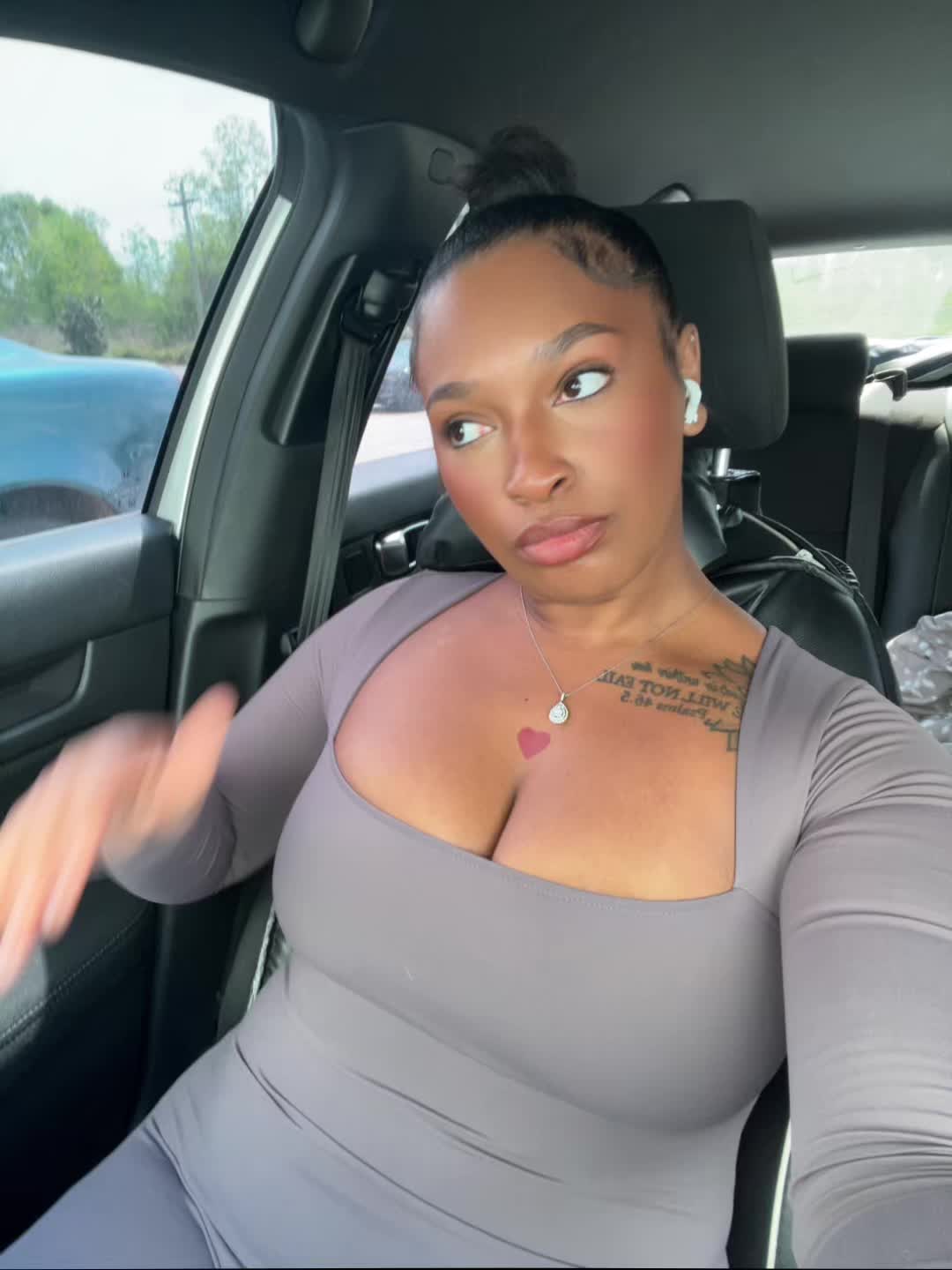@thee.kelseycole