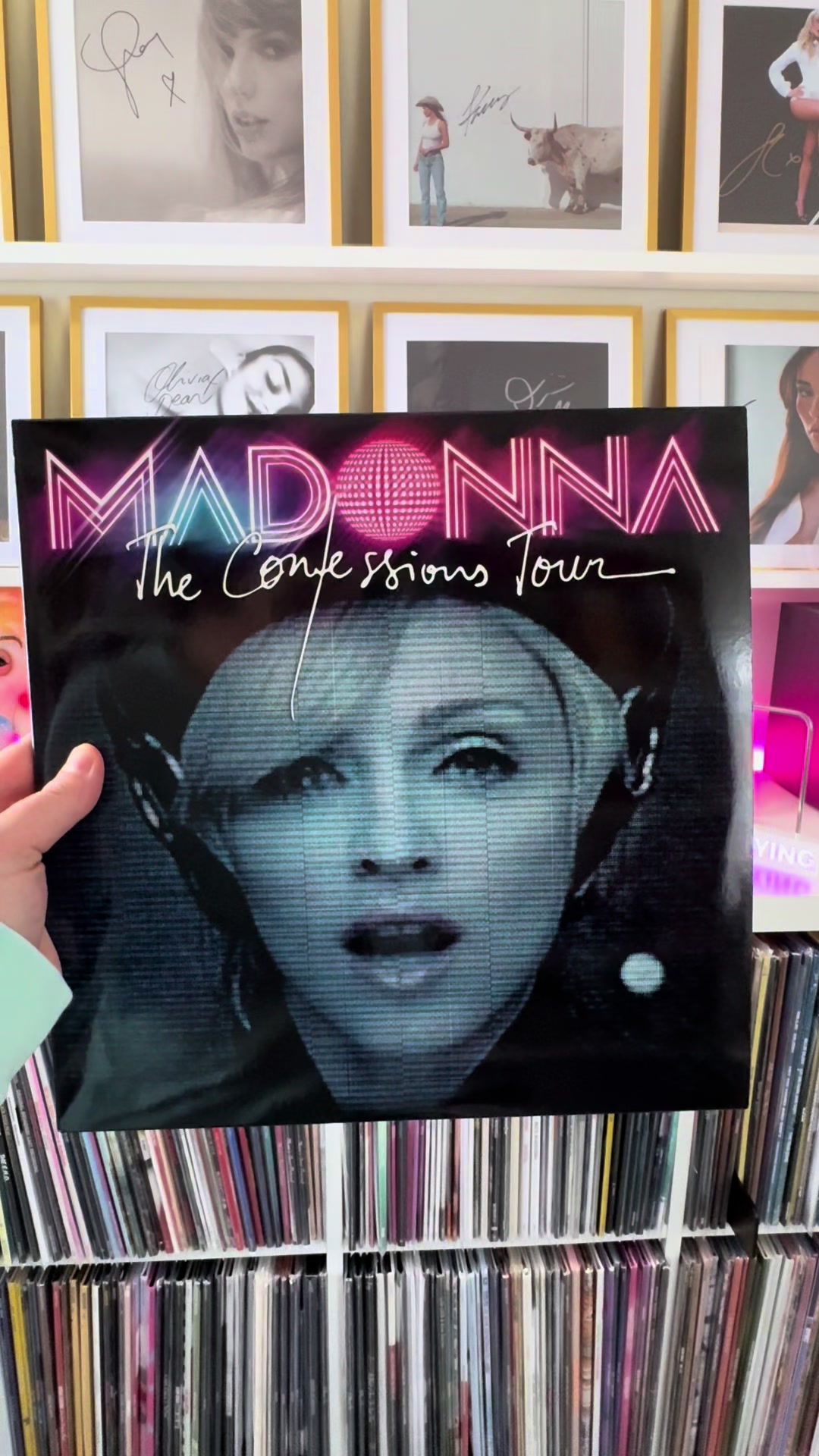 @CinSpinsVinyl 🎶
