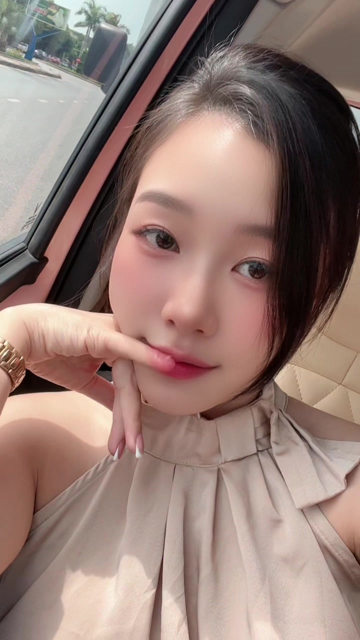 @NguyenHangMun