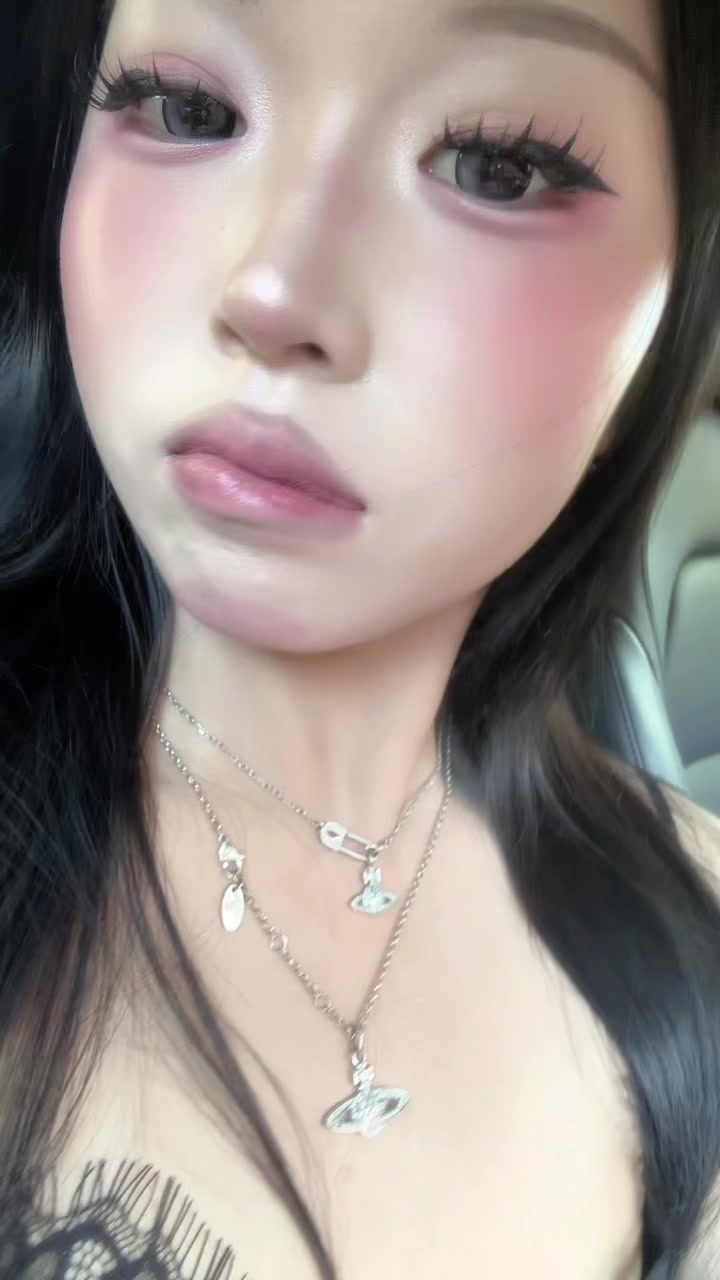 @ella
