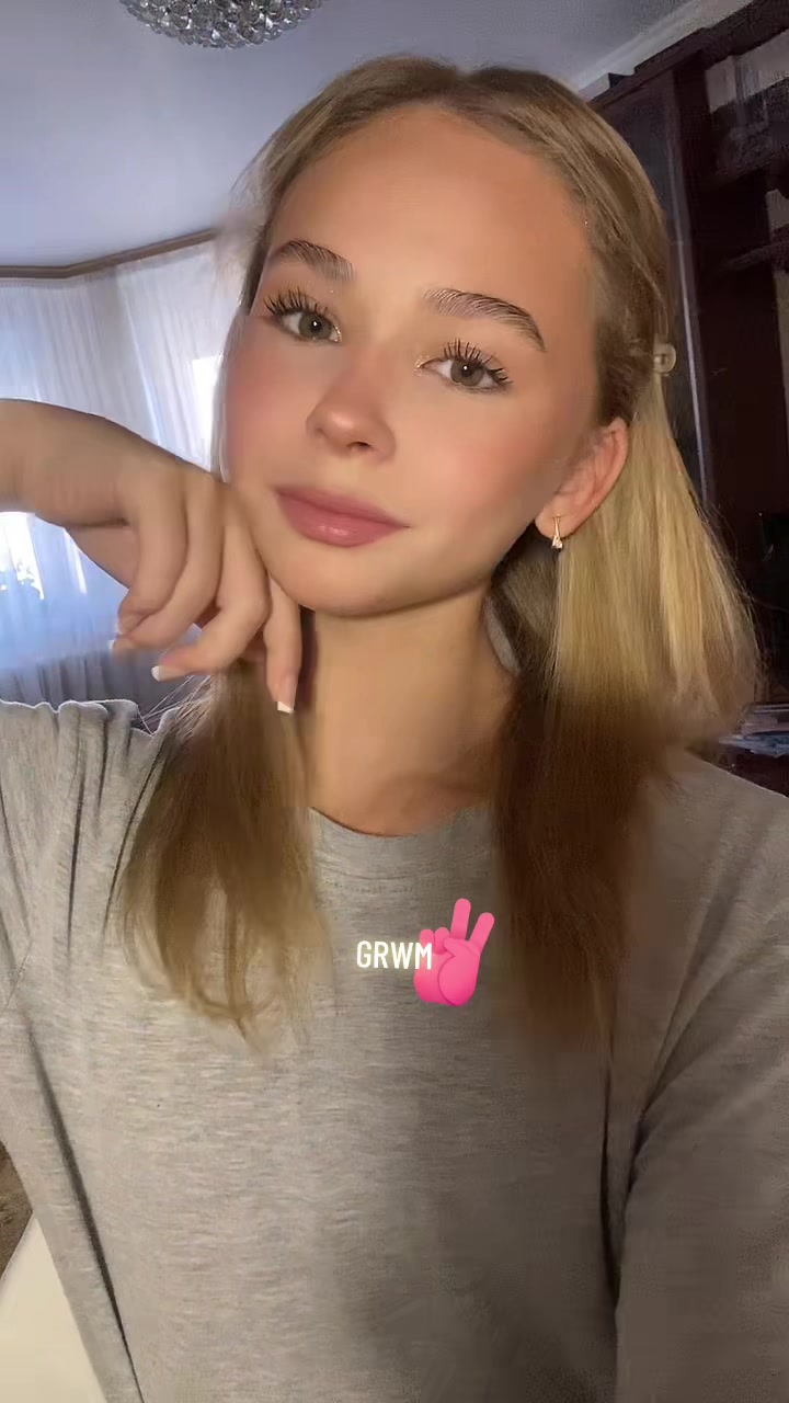 @амеля❔