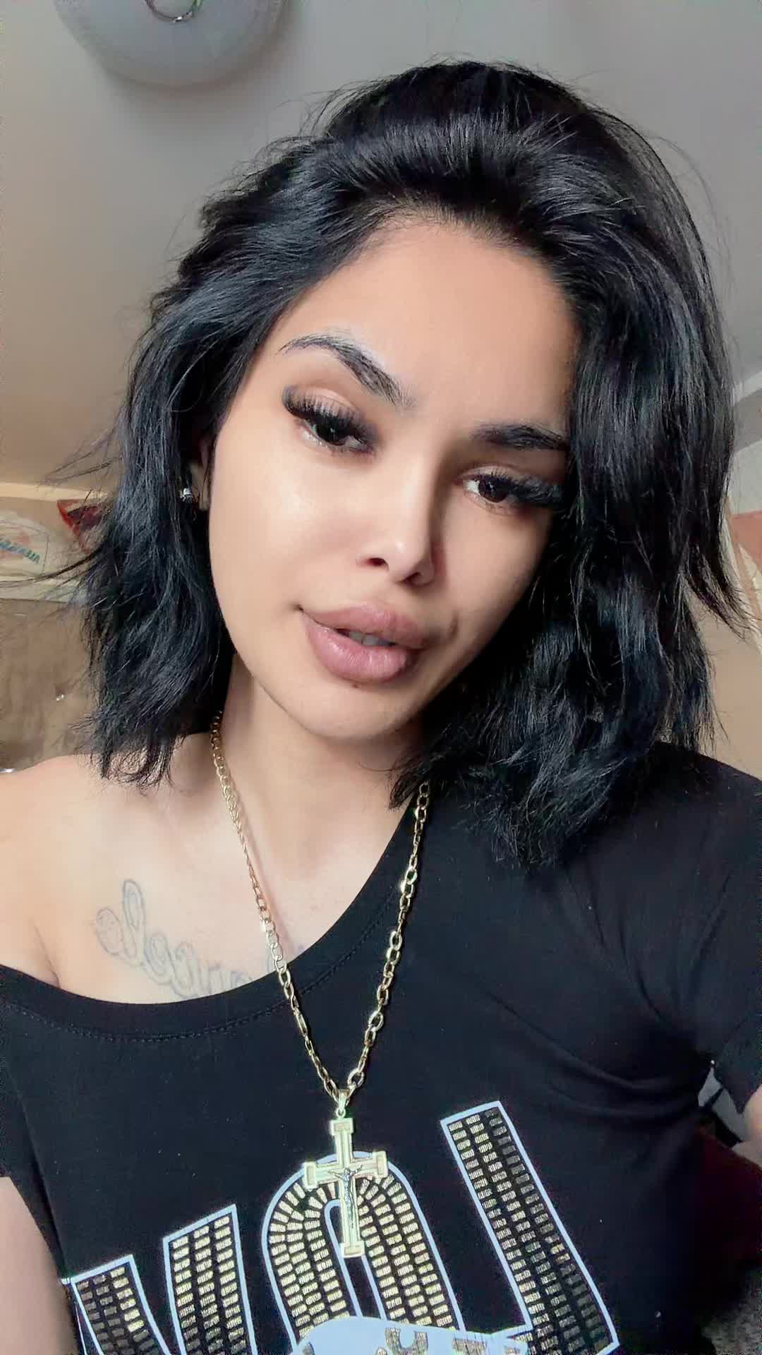 @🎀Kristina Carrera🎀