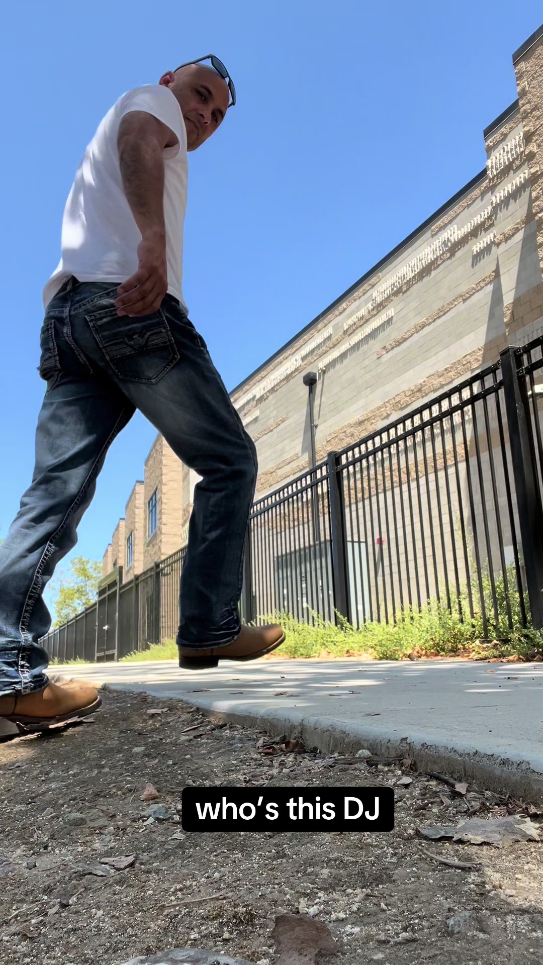 @DJ JGZ        95 stylin&rsquo;