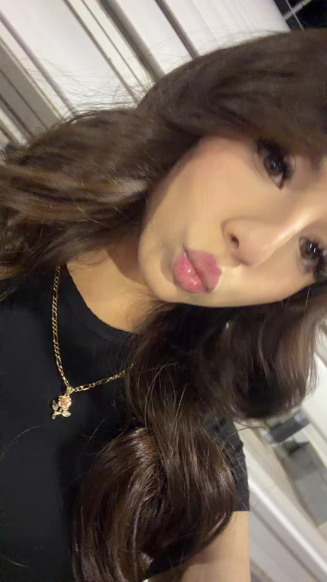 @Angie<3