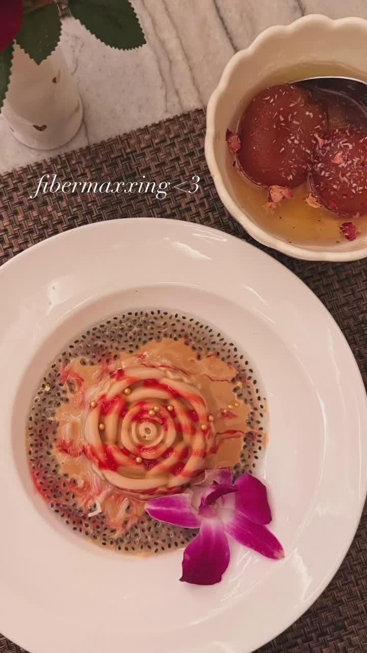 @strawberry