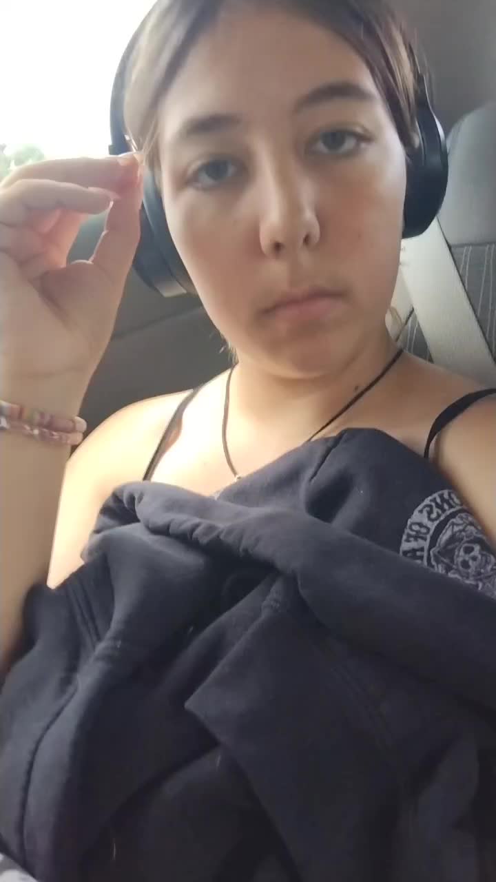 @Bex