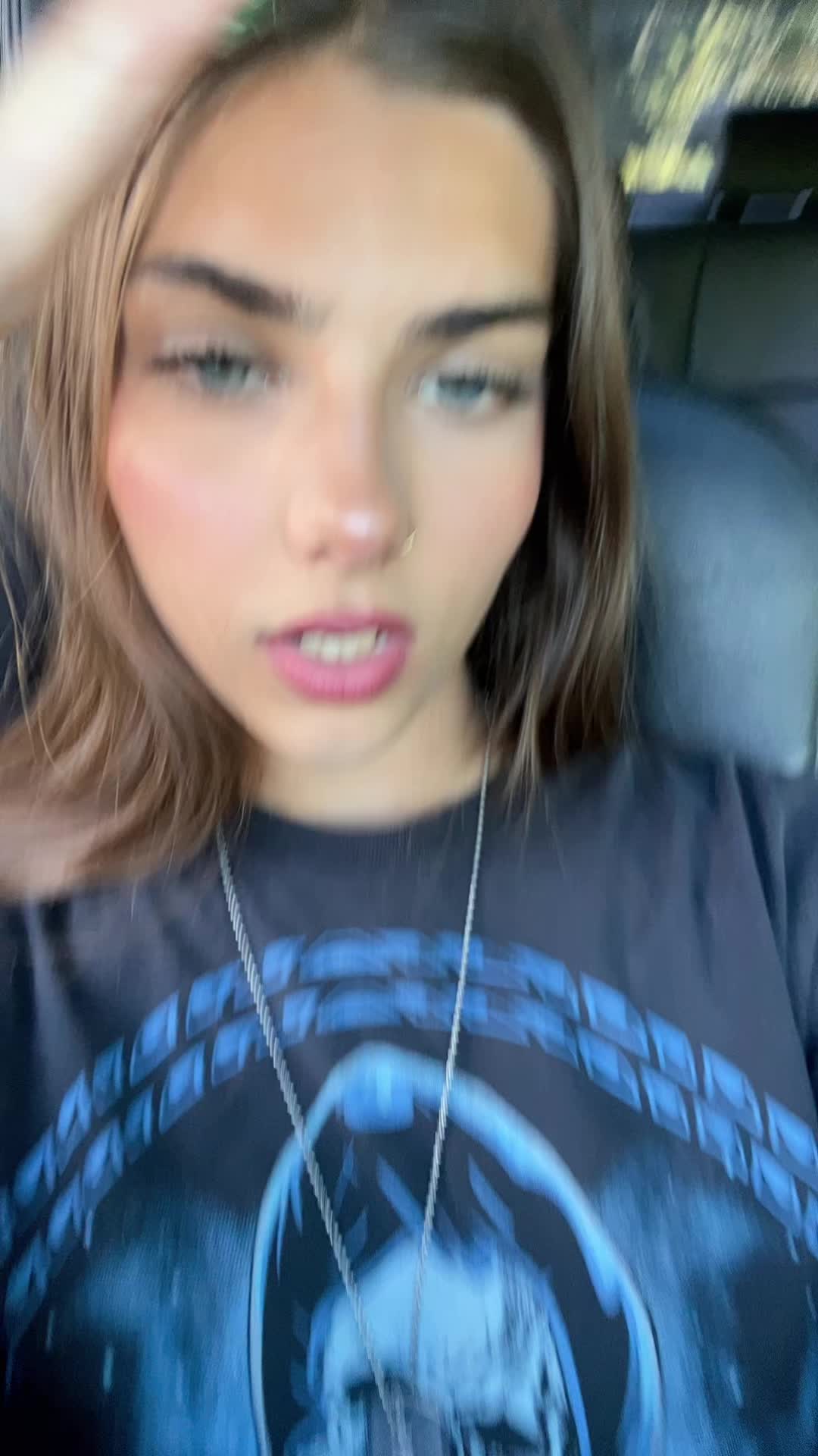 @🪸