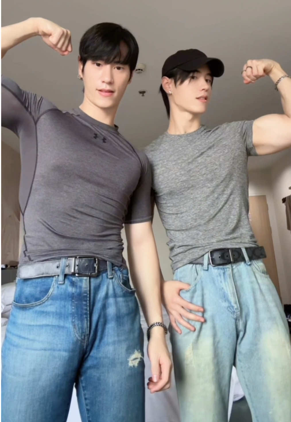 @夏恩 twins