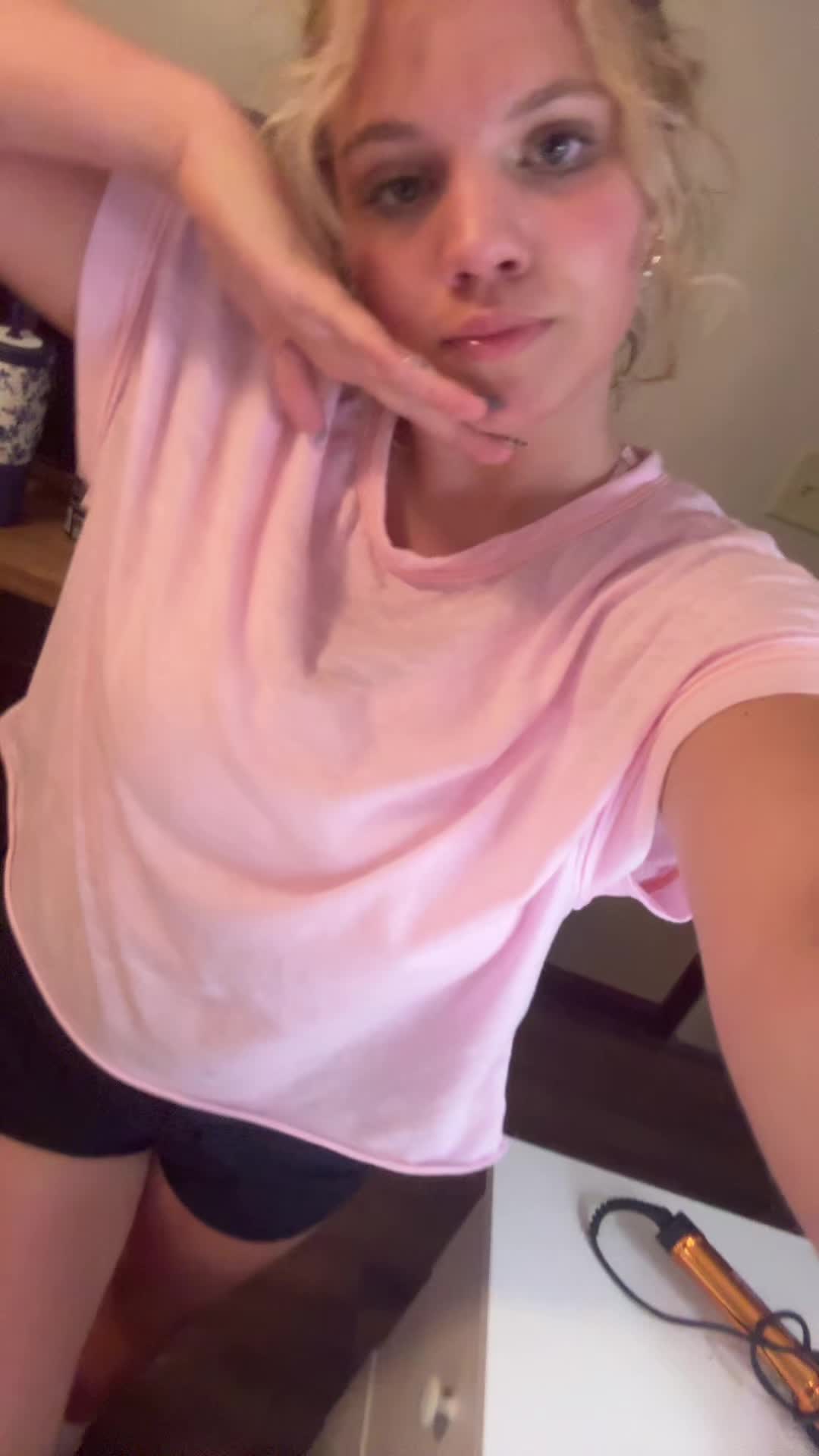 @iz_.lee
