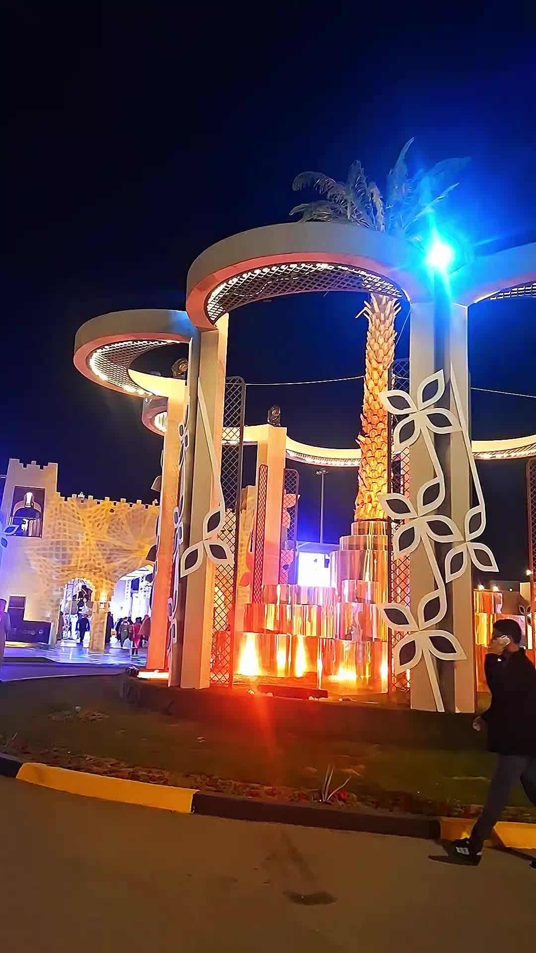 @رفاقت حسین