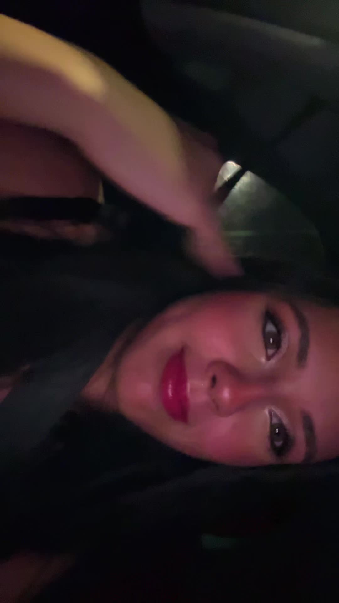 @Isa ✨