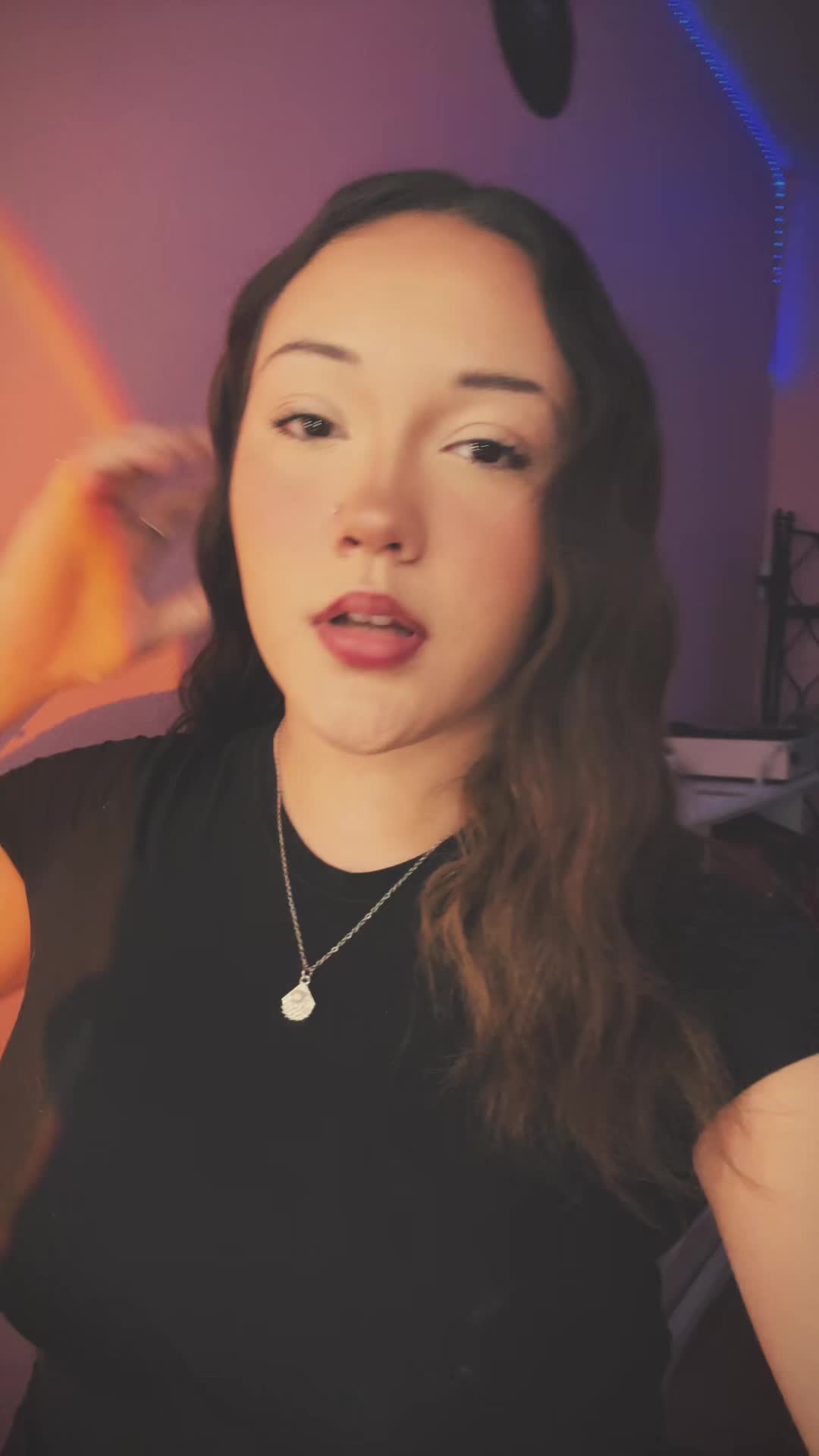 @️layla