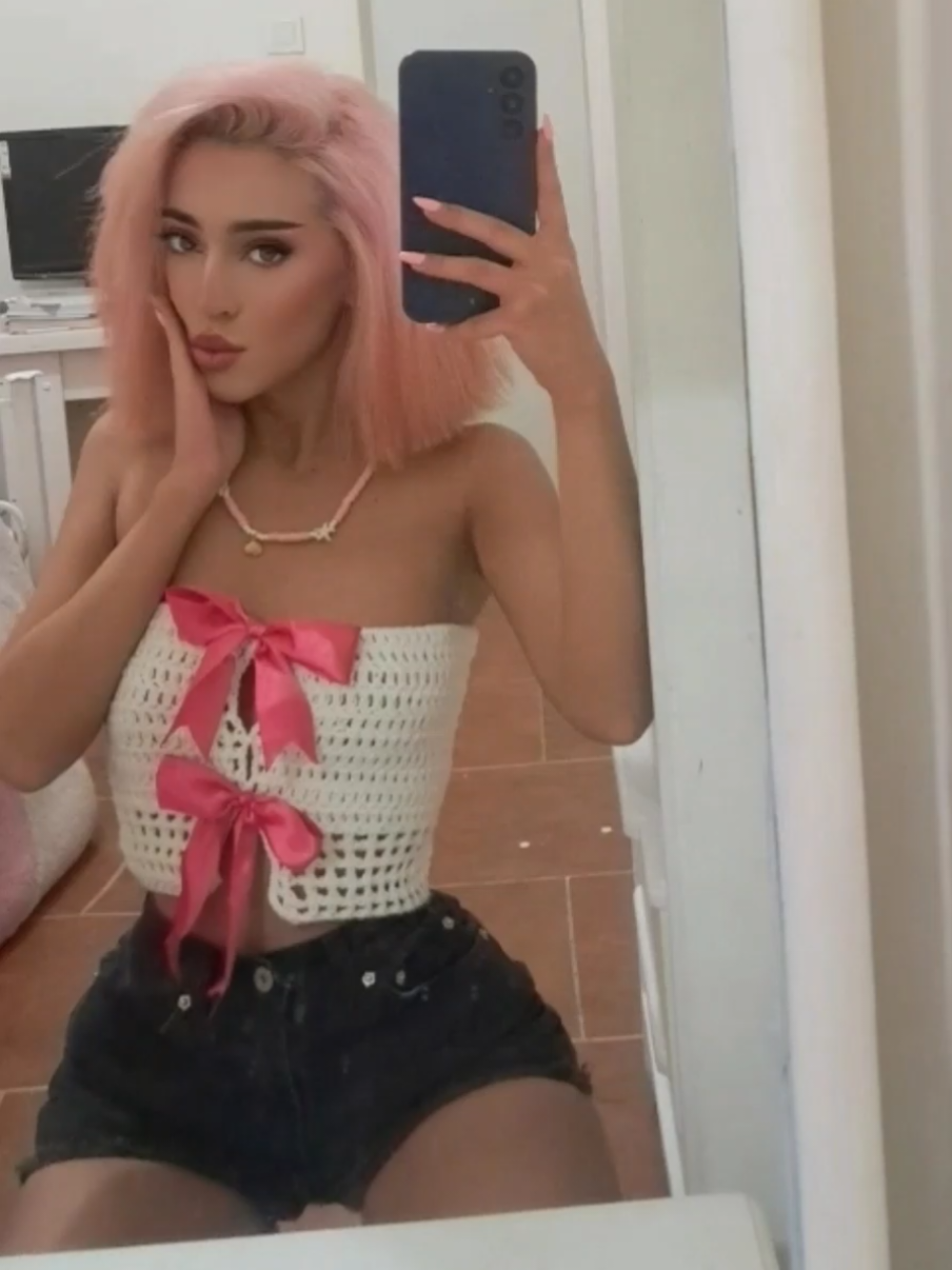 @Niusha