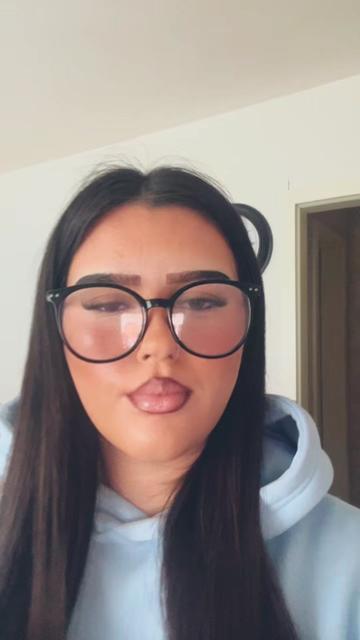 @Loresa