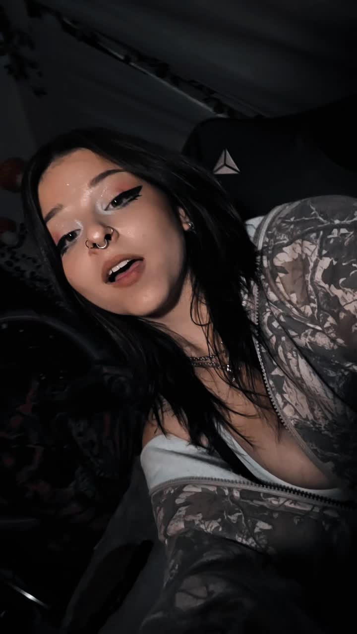 @Lulu