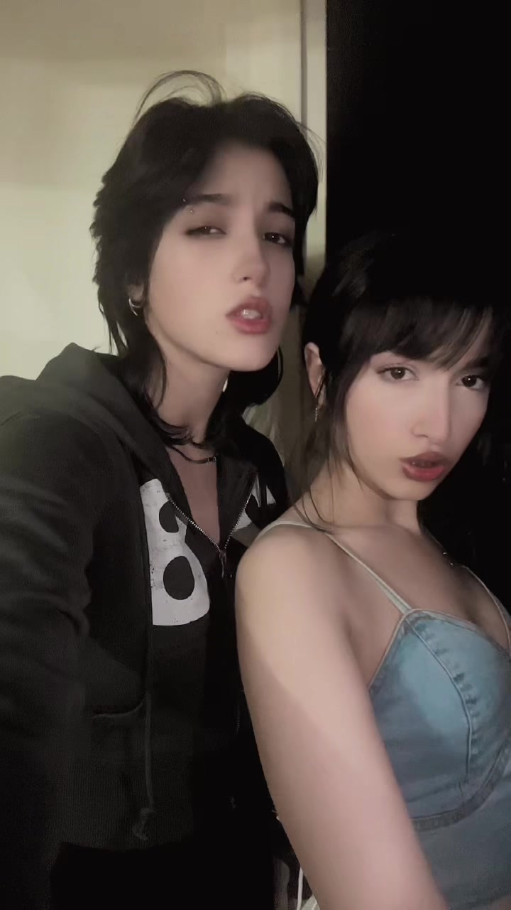 @Meliss_00