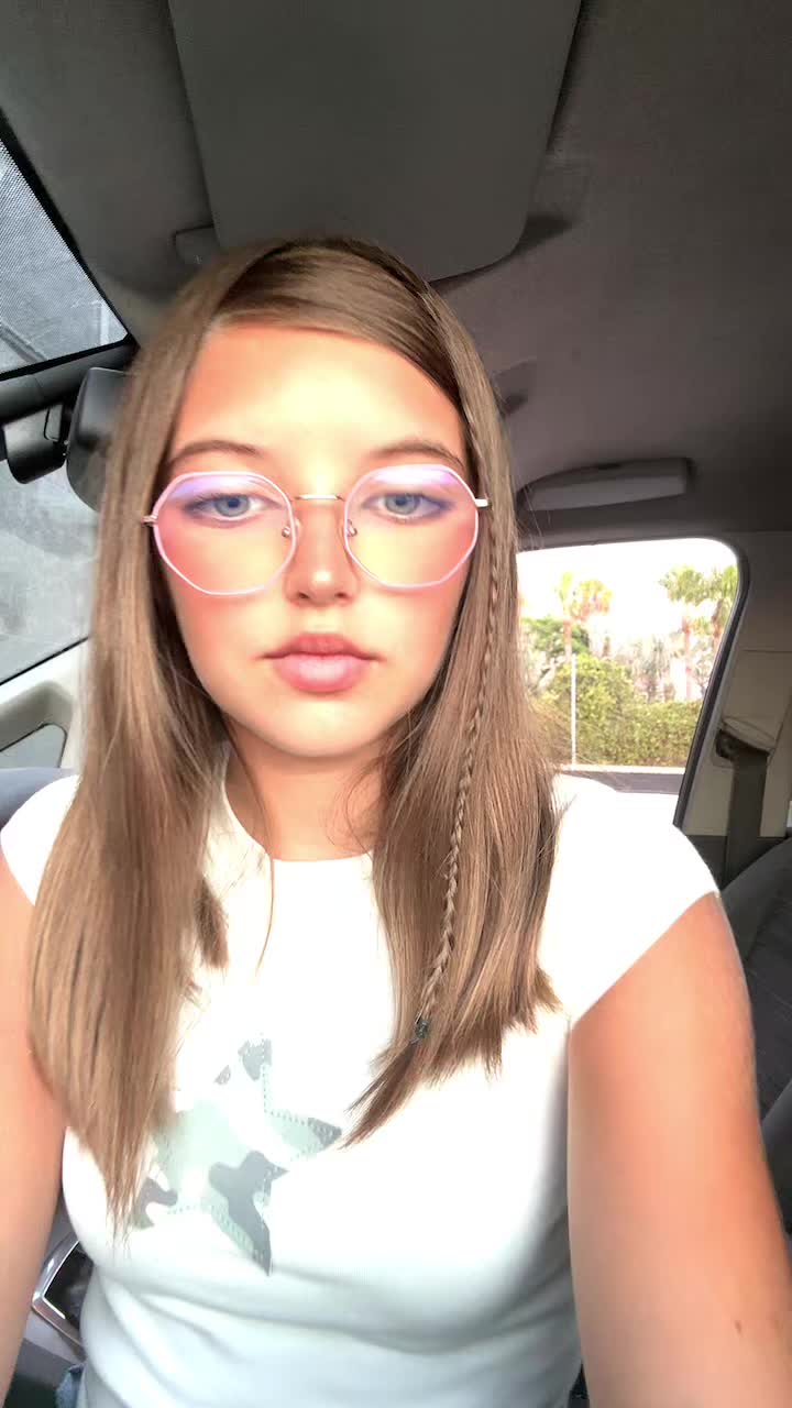 @alejandraa_🎀