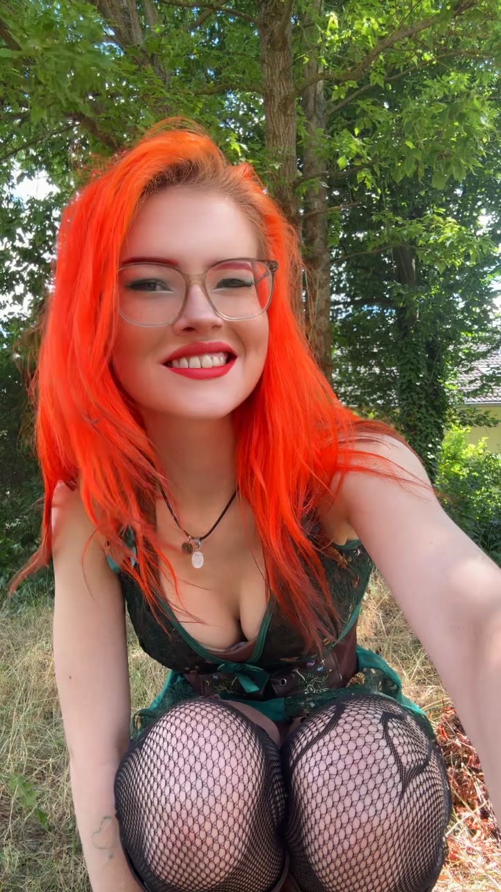 @flyfly_cw
