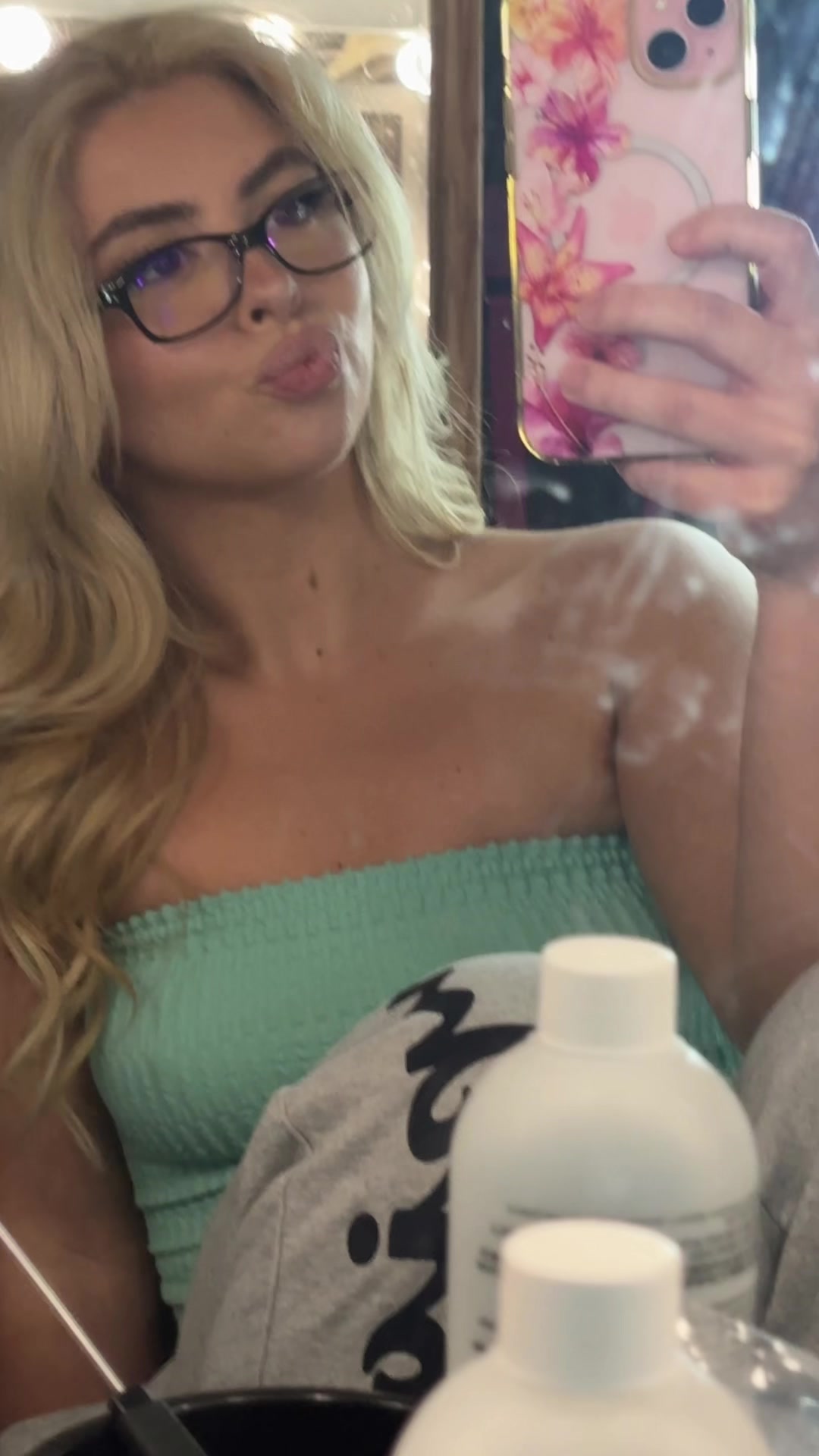 @Valianna Rose