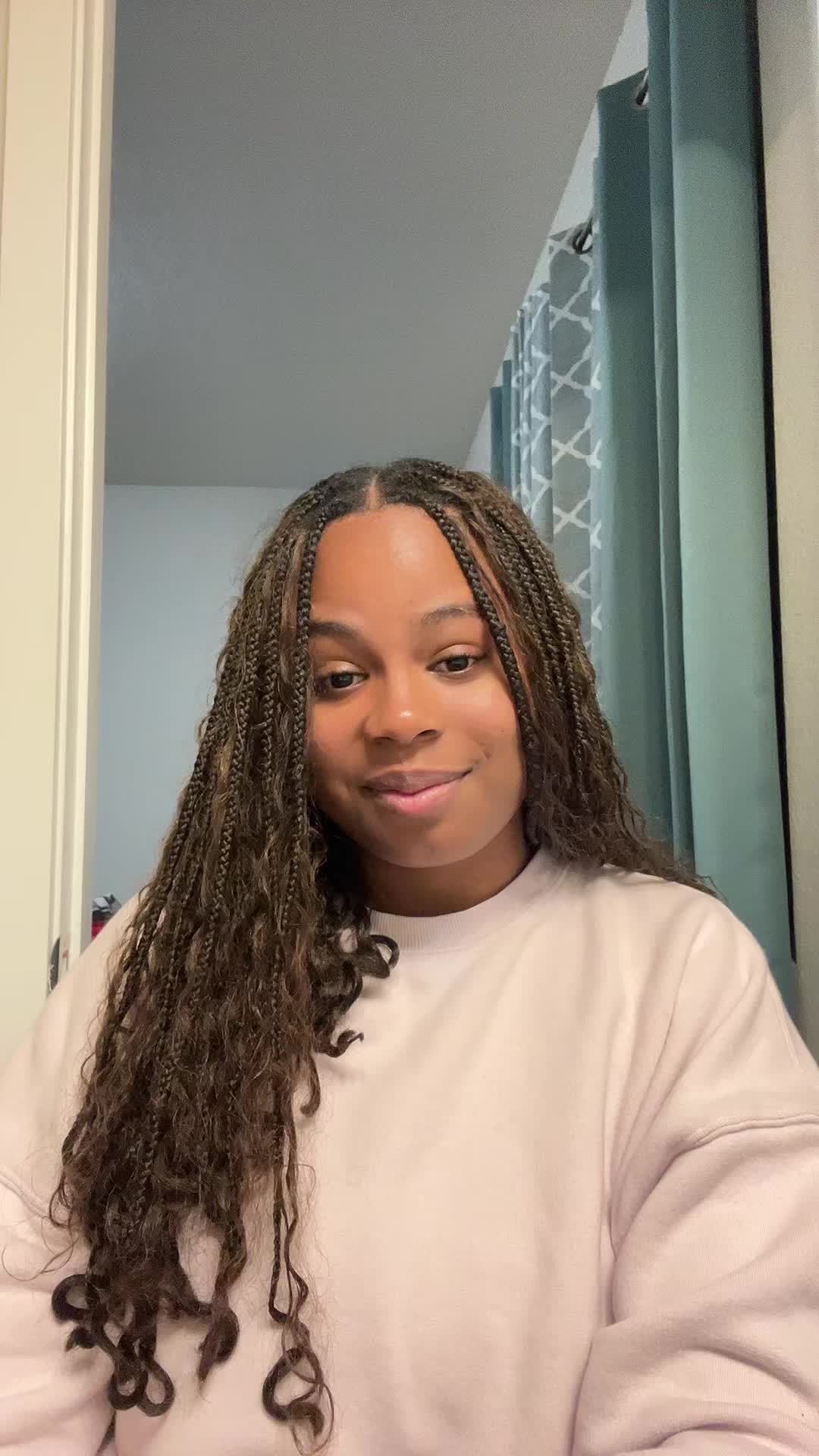 @Leah | Flight Attendant