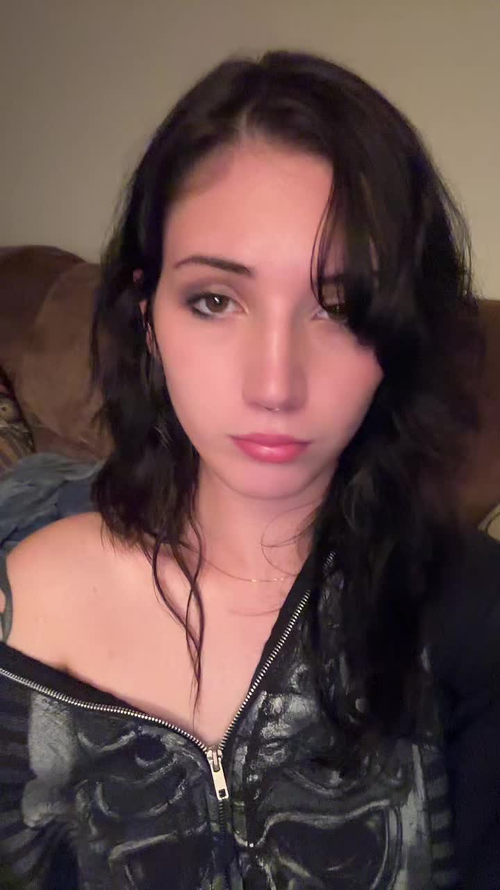 @isatonmyclit