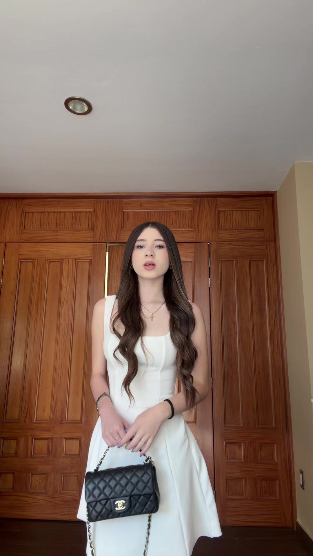 @Moni