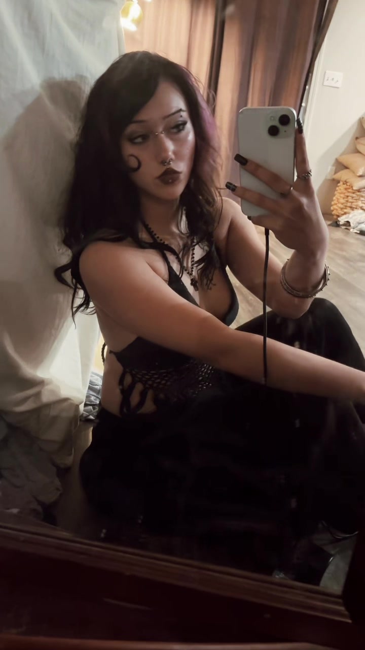 @cyb3rlici0