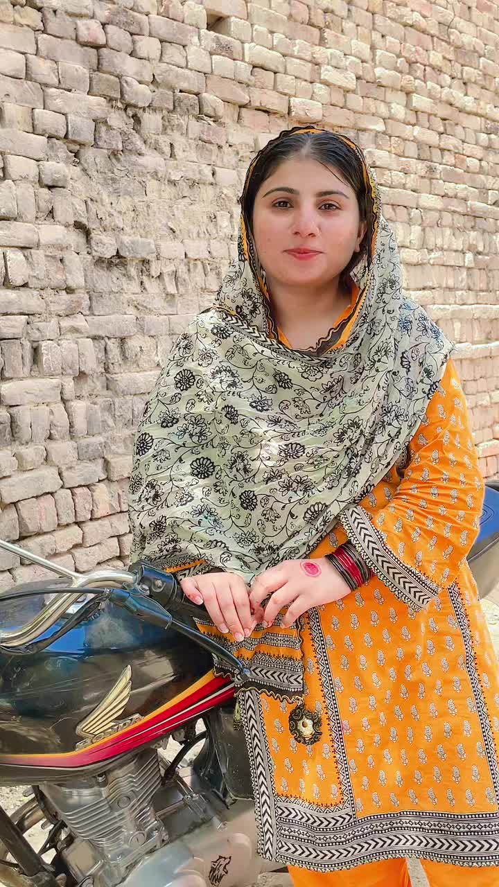 @sania khan