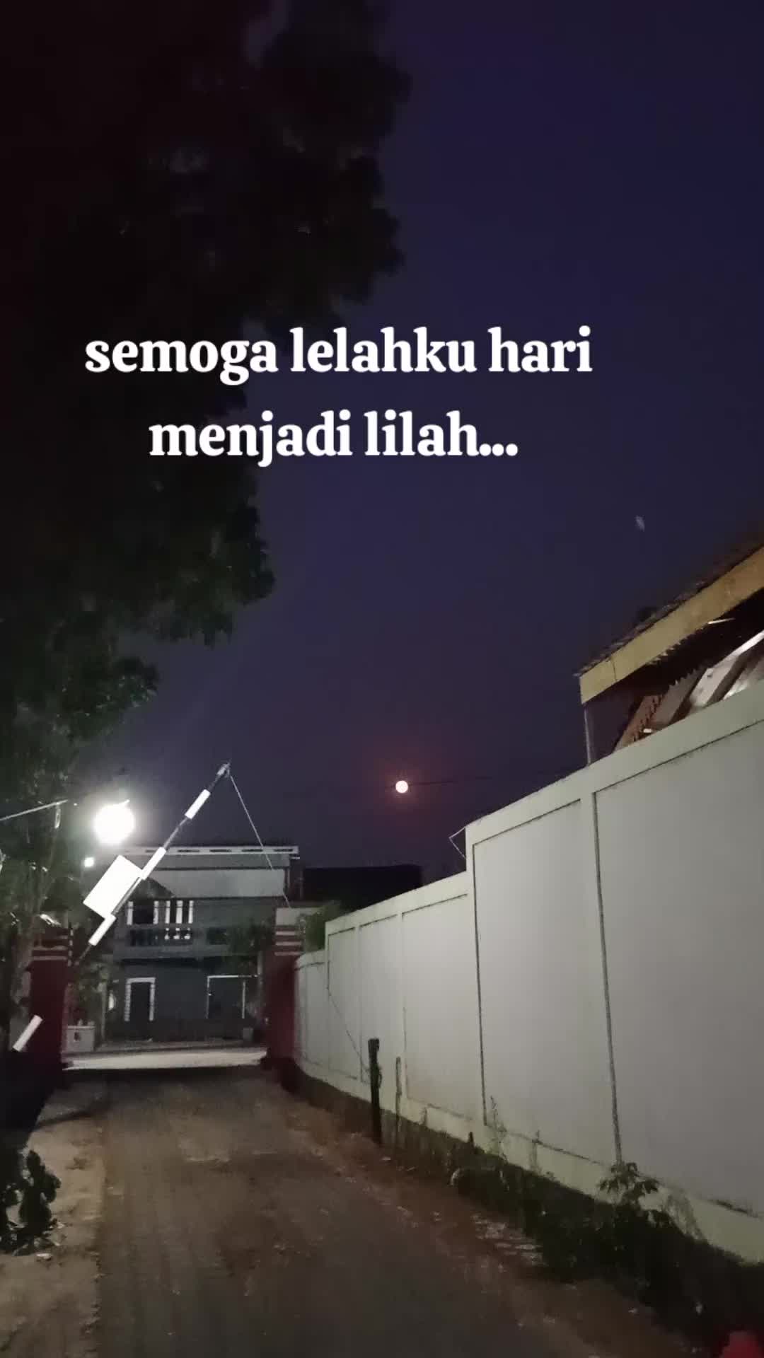 @🧡💙ERMAWATI 🧡💙