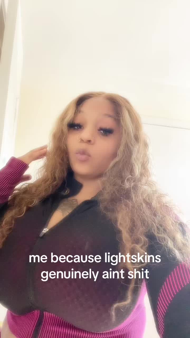 @Lady Cocizzleeee🧜🏼♀️💙