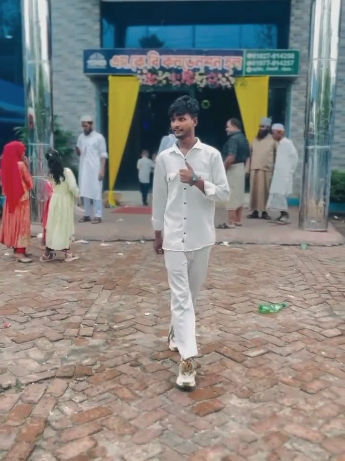 @বাঁশখালী ছেলে ফরহাদ