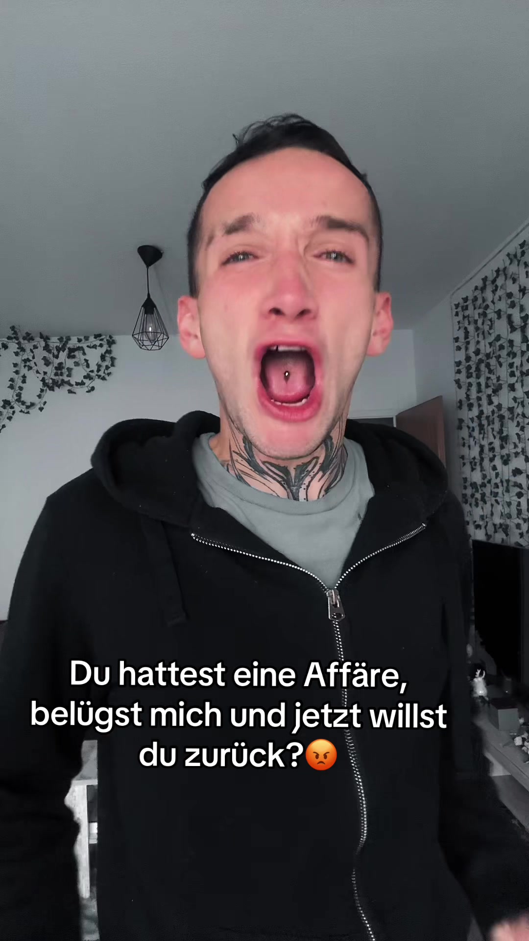 @Itsofficialsimon