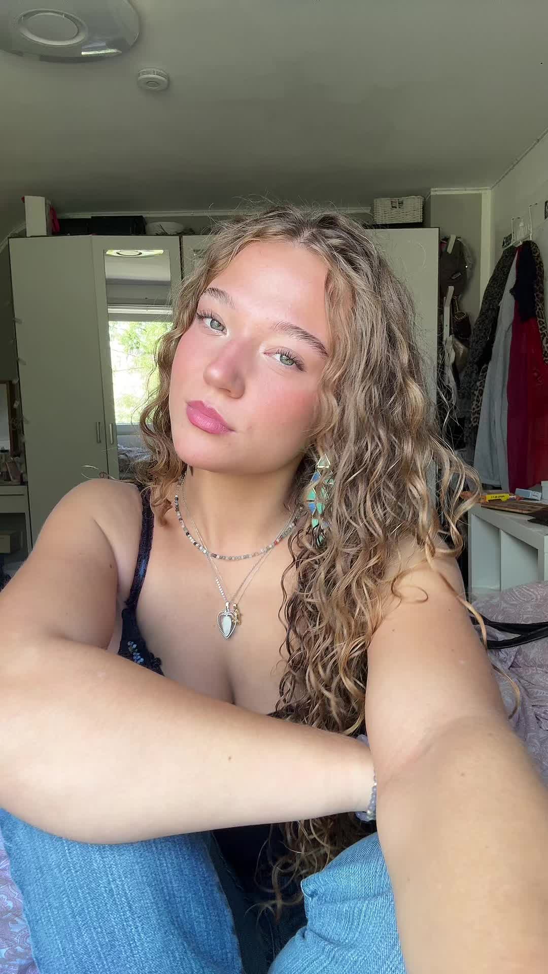 @emi