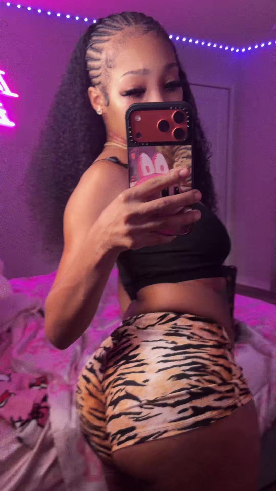 @ONLY1CHINA K. 👅