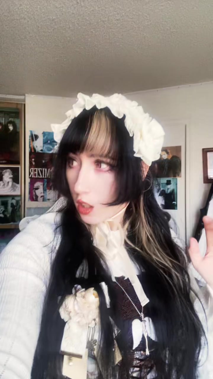 @Alexvandrya ♱
