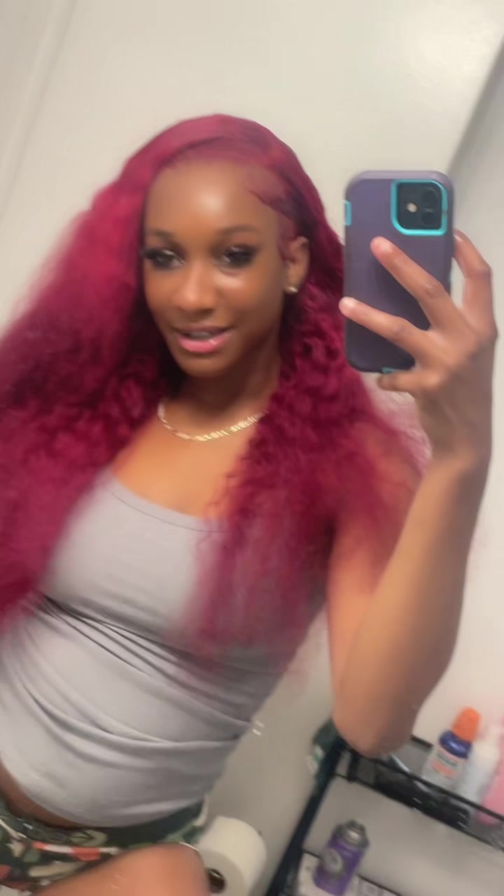 @madebytinyy.__