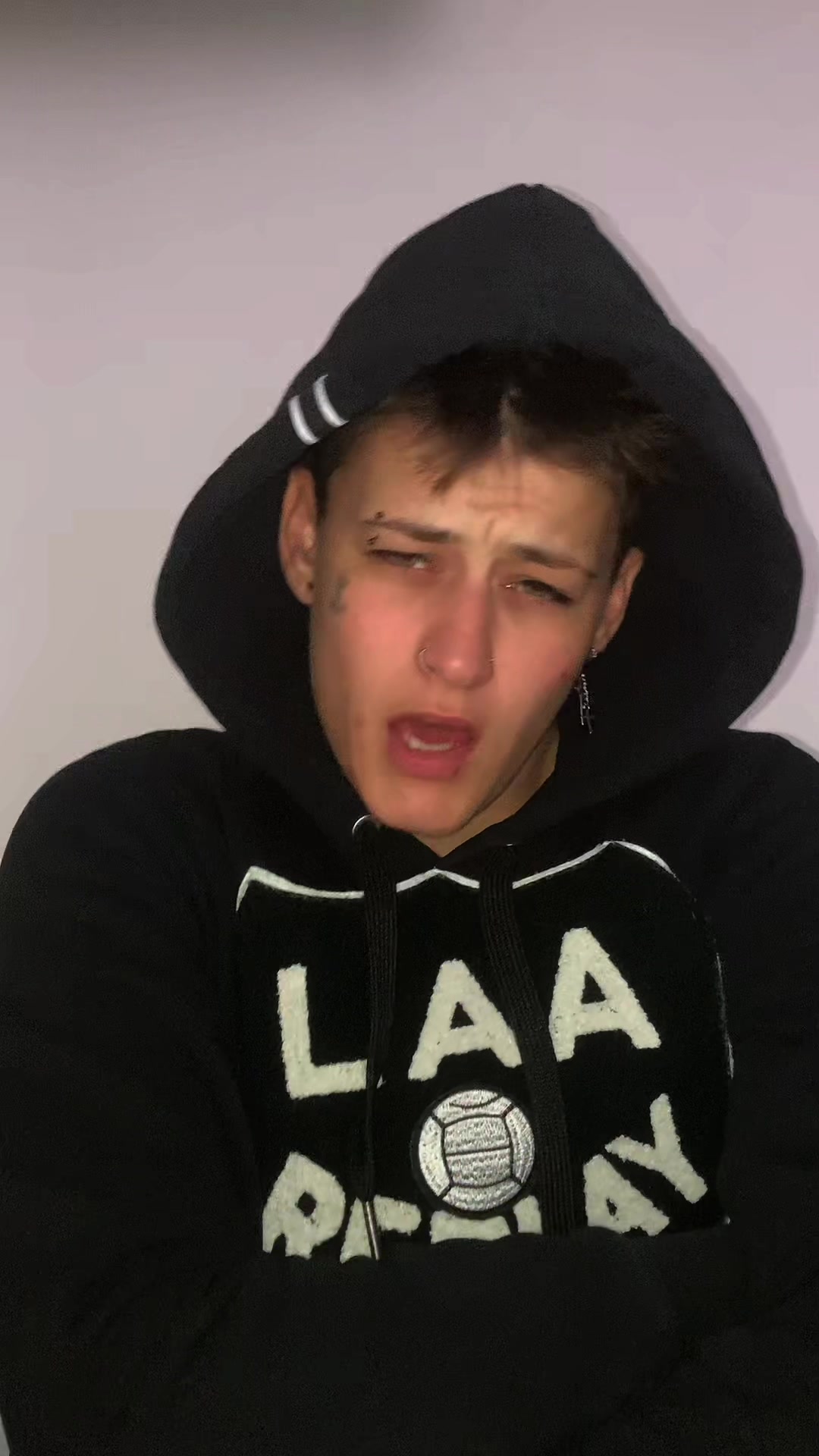 @Čombe 💫