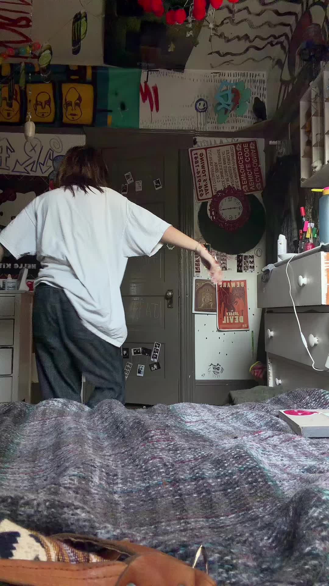 @xella