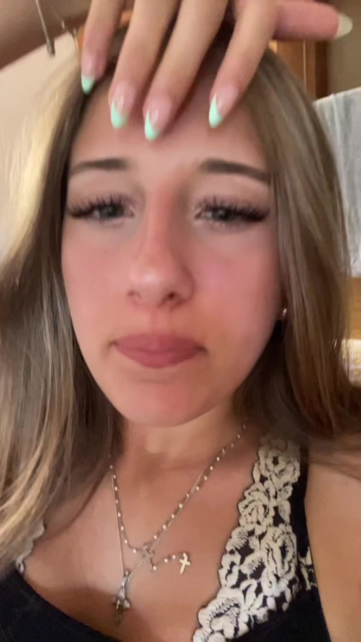 @⃟