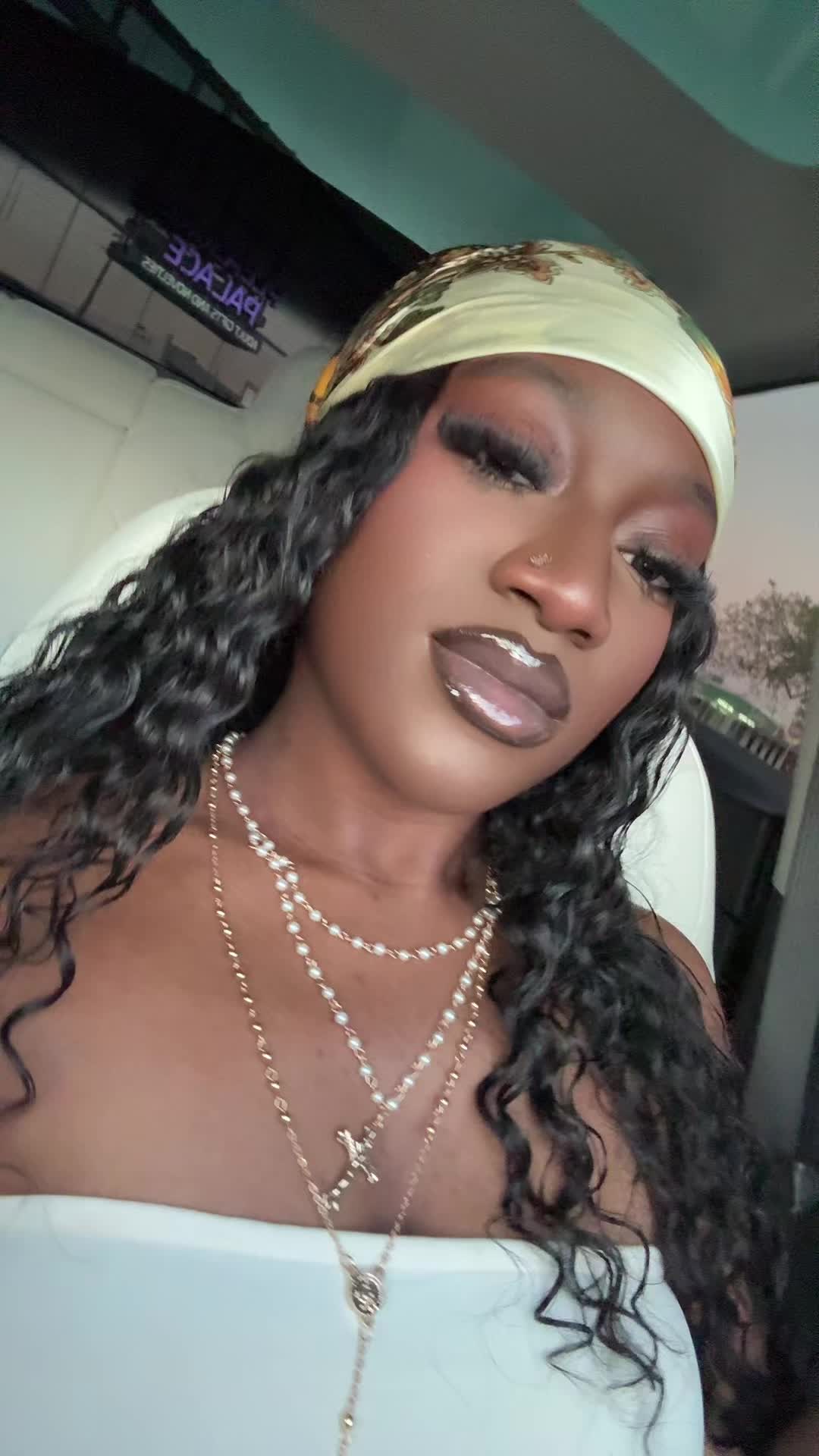 @somedarkskinzoe2.0