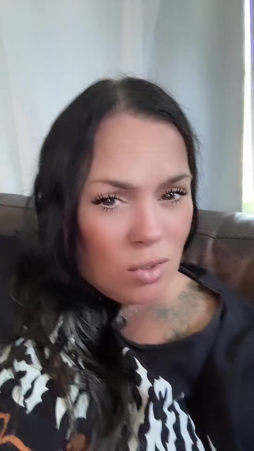 @Tamela_Lynn