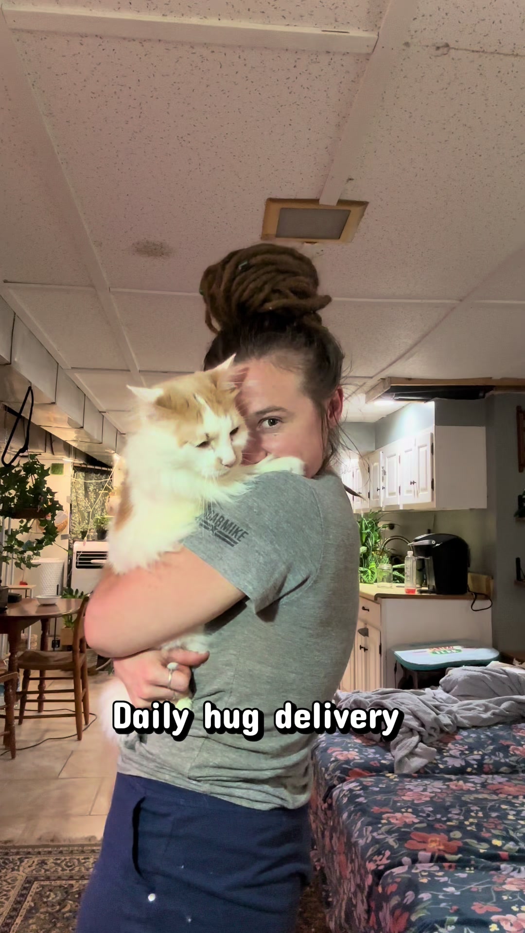 @oakleyhugs